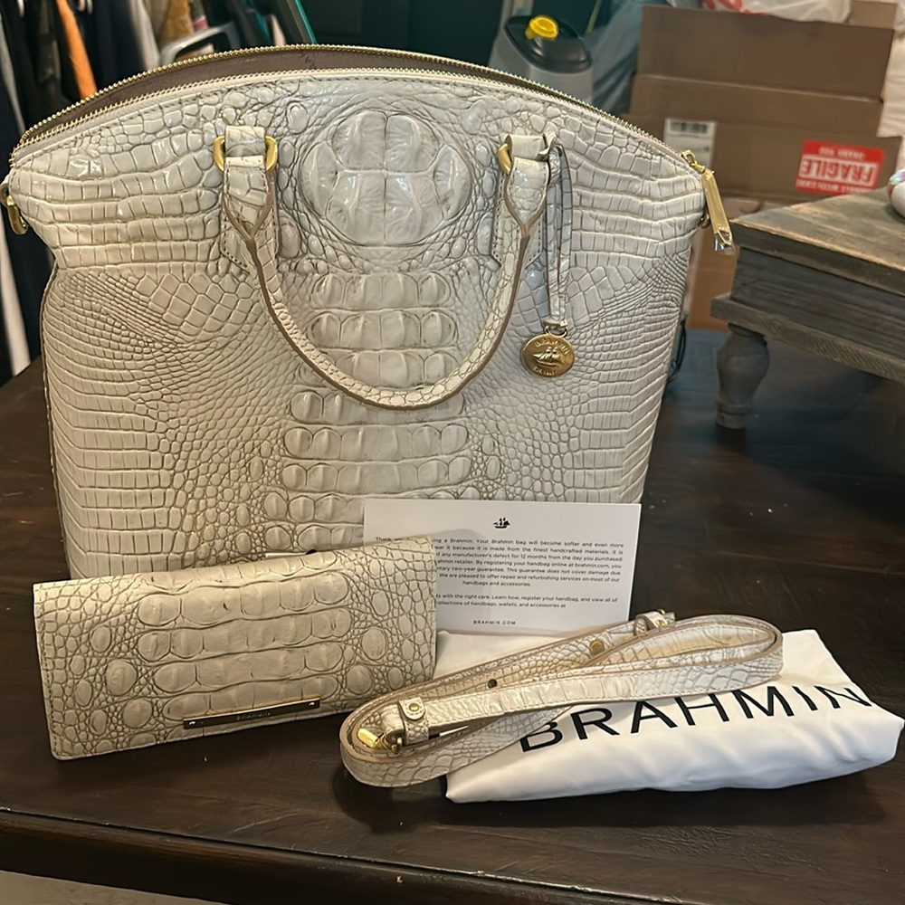 NWT: Large Duxbury Satchel/Coconut Melbourne with Ady Wallet Coconut Melbourne